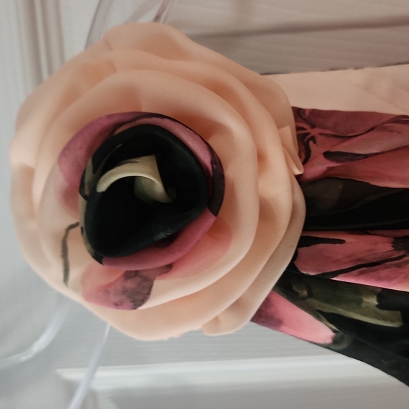 Floral One-Shoulder Gown - Picture 6 of 12